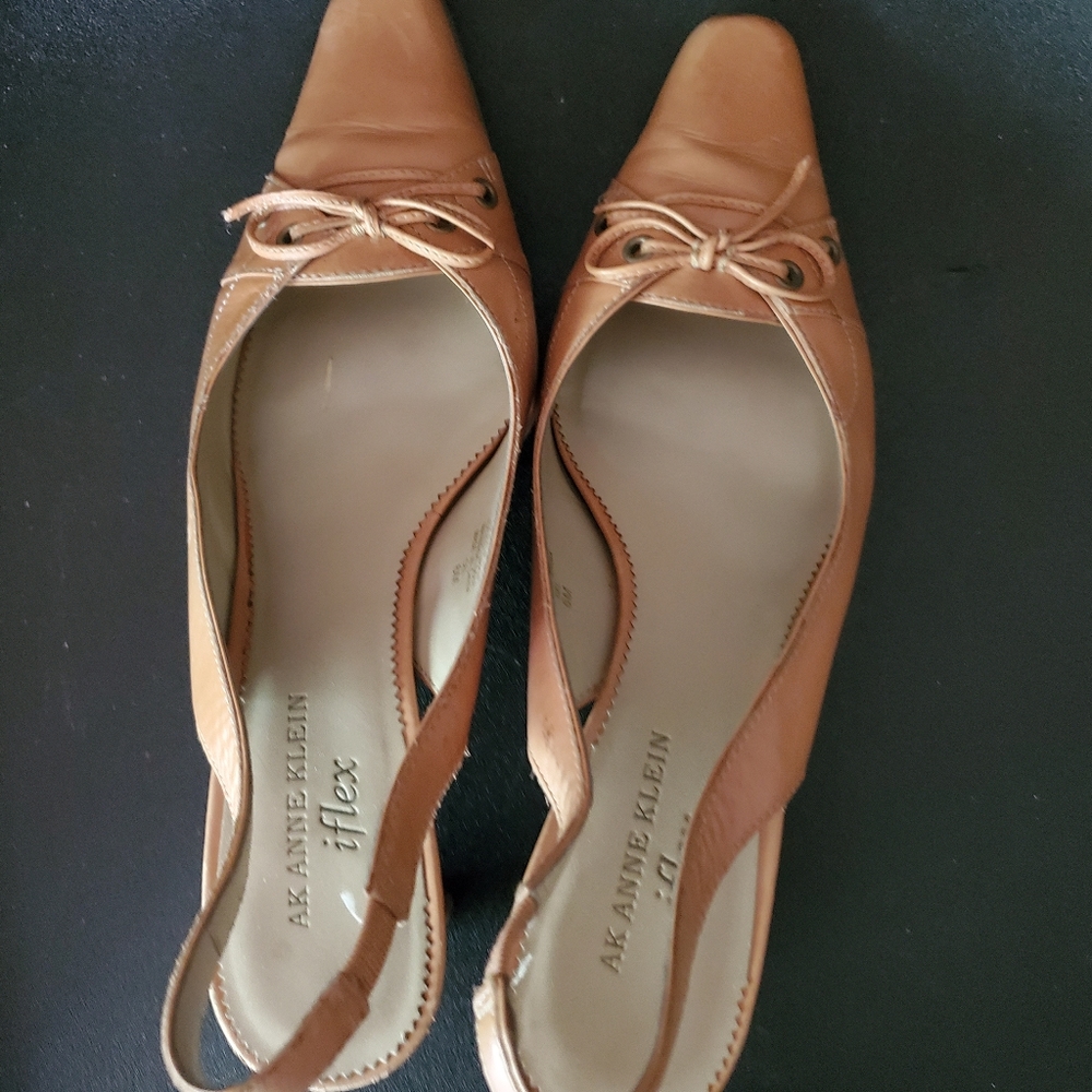 Anne Klein Slingbacks - Picture 2 of 4